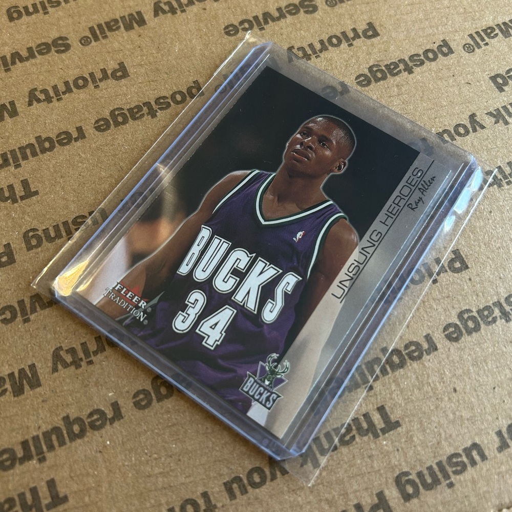 Ray Allen ‘01 Fleer Tradition Card - Picture 2 of 6